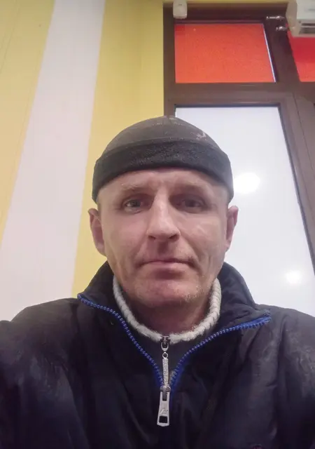 Я Сергей, 43 років, знайомлюсь без зобов'язань у Кривому Розі