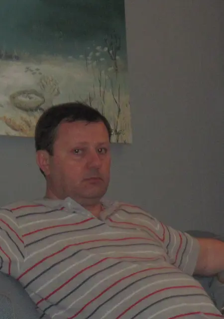 Игорь из Харькова, мне 54, познакомлюсь без обязательств