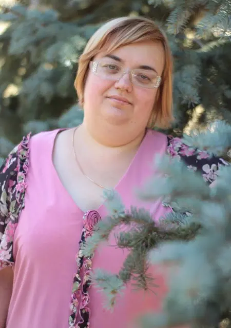 Я Анюта, 38 років, знайомлюсь для дружби у Луганську