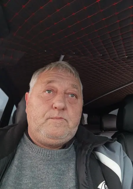 Игорь из Донецка, мне 57, познакомлюсь без обязательств