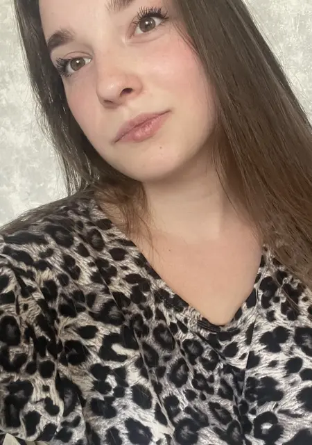 Анастасия из Днепра, ищу на сайте дружбу