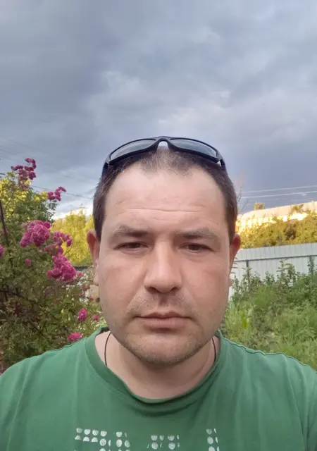 Я Андрей, 39 років з Краматорська, шукаю знайомства без зобов'язань