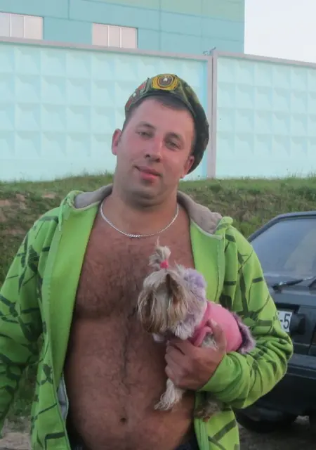 Вадик из Борисова, мне 42, познакомлюсь для приятного времяпровождения