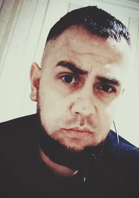 Я Саша, 30, из Краматорска, ищу знакомства на одну ночь