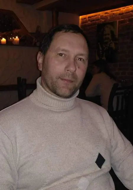 Я Роман, 50, из Львова, ищу знакомство для приятного времяпровождения