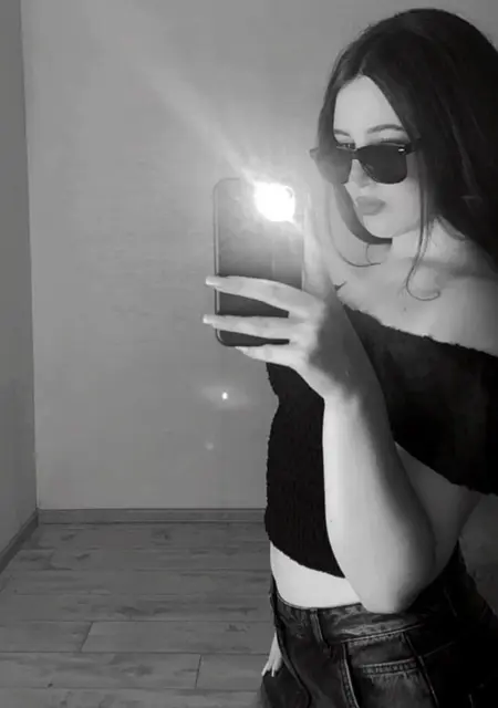 Настя из Львова, мне 22, познакомлюсь для вирта