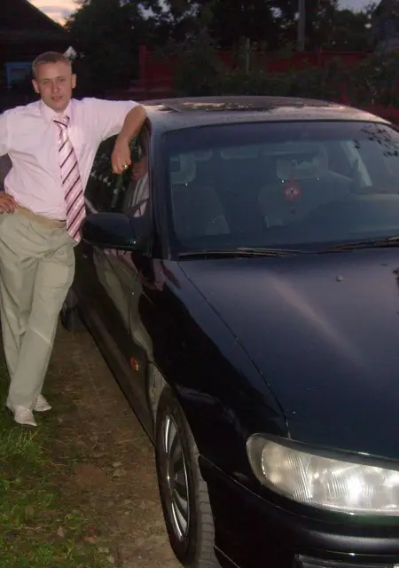 Я Александр, 41, из Бобруйска, ищу знакомство для постоянных отношений