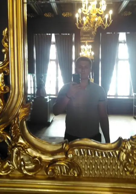 Андрей из Слуцка, мне 37, познакомлюсь для вирта