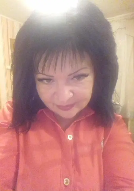 Я Наталья, 49, из Харькова, ищу знакомство для приятного времяпровождения