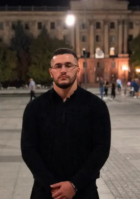 Дмитрий из Николаева, мне 32, познакомлюсь без обязательств