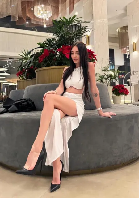 Elina из Одессы, ищу на сайте знакомства на одну ночь