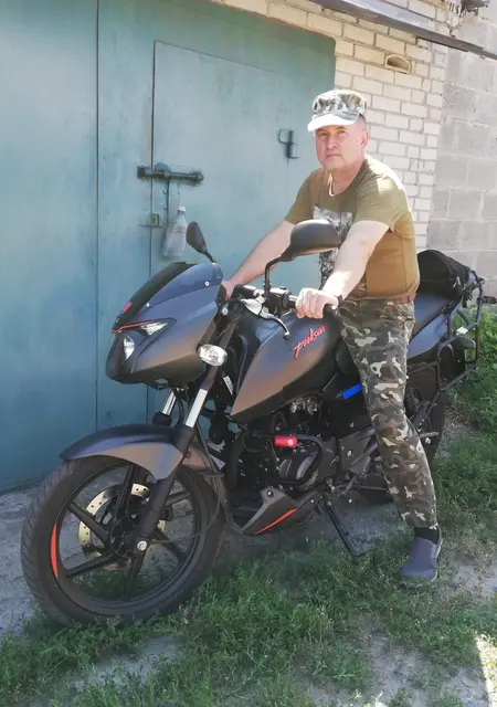 Я Ссс, 59, из Белой Церкви, ищу знакомство для общения