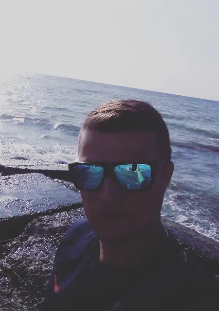 Сергей из Полтавы, мне 39, познакомлюсь для приятного времяпровождения