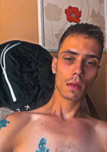 Я Keri, 28, из Гамбурга, ищу знакомство для общения