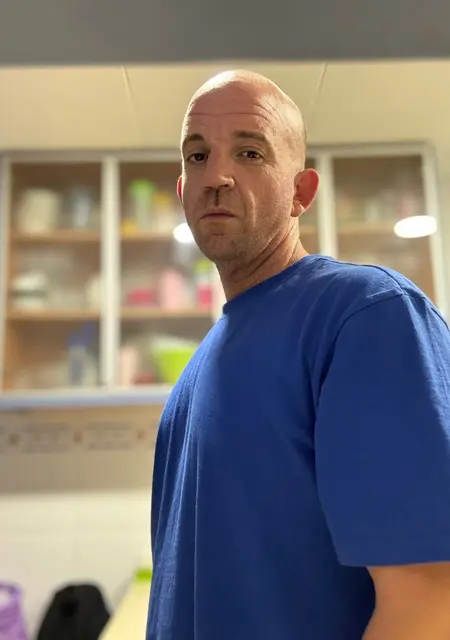 Pablo из Овьедо, мне 41, познакомлюсь без обязательств