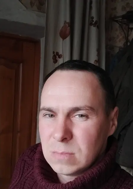 Я Dima, 39 років з Костянтинівки, шукаю знайомства без зобов'язань