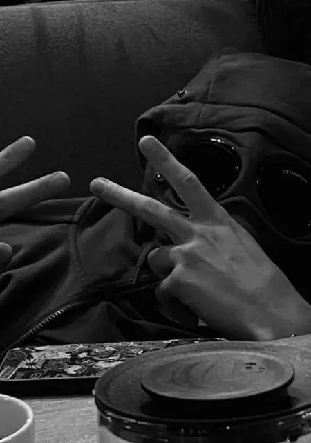 Я Данила, 23, знакомлюсь для открытые отношения в Новопскове