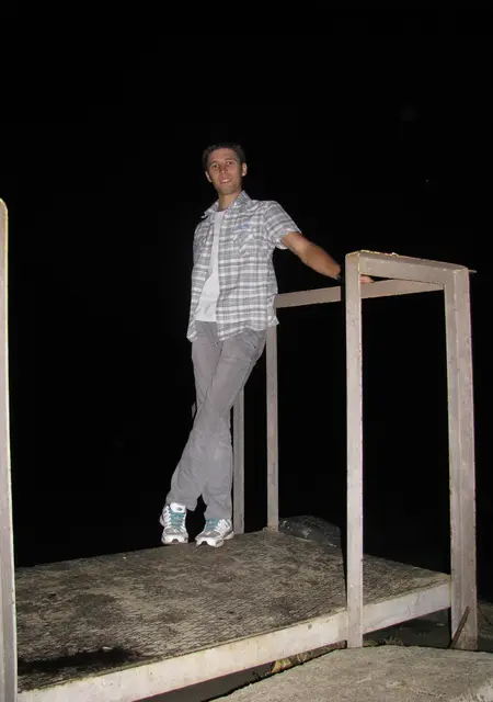 Я Максим, 39, знакомлюсь без обязательств в Никополе