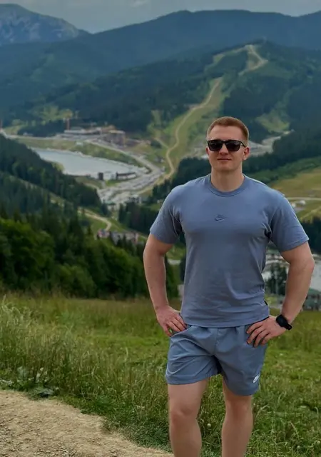 Я Юра, 27, знакомлюсь без обязательств в Одессе