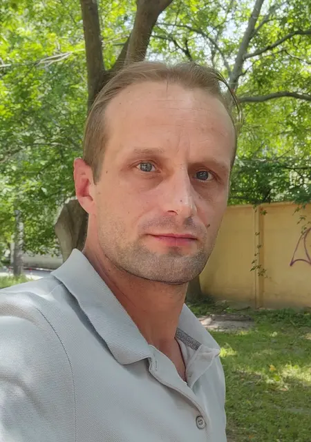 Я Nikolay, 39, знакомлюсь на одну ночь в Чернигове