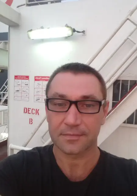 Глеб з Миколаєва, мені 64 років, познайомлюсь на одну ніч