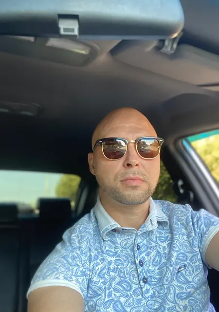 Я Денис, 38, знакомлюсь для постоянных отношений в Черновцах