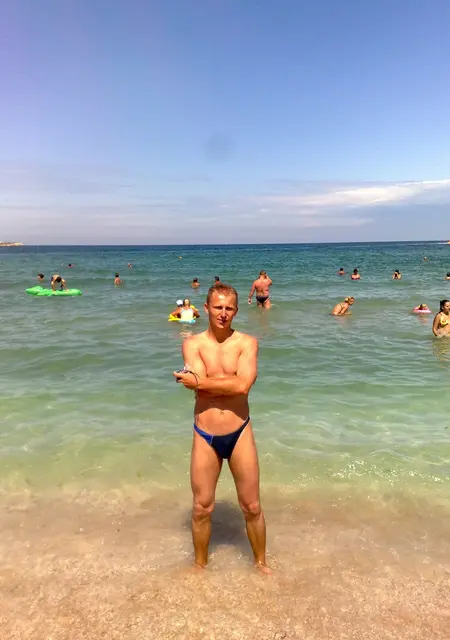 Евгений из Сум, ищу на сайте знакомства на одну ночь