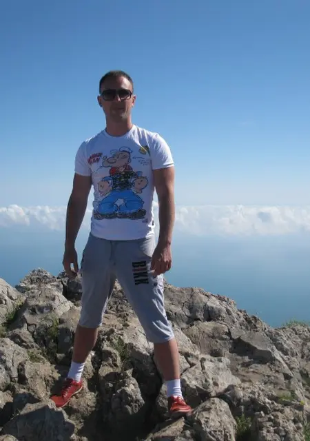 Я Роман, 42, из Донецка, ищу знакомства без обязательств