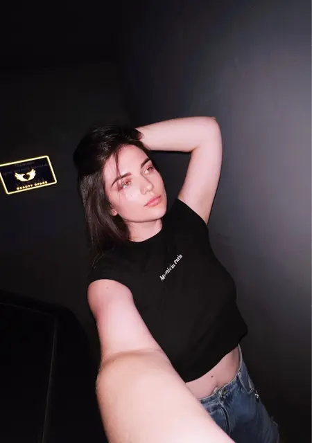 Я Antonia, 30, из Одессы, ищу знакомство для дружбы