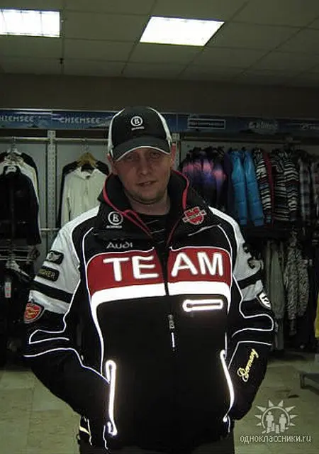 Я Олег, 46, из Макеевки, ищу знакомство для общения