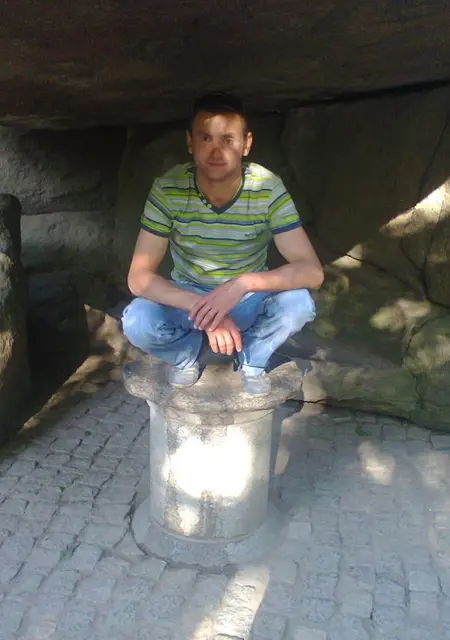 Я Vitaliy, 39 років, знайомлюсь на одну ніч у Кропивницькому