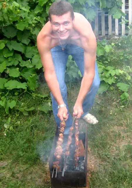 Я Roma, 38, знакомлюсь для постоянных отношений в Белой Церкви