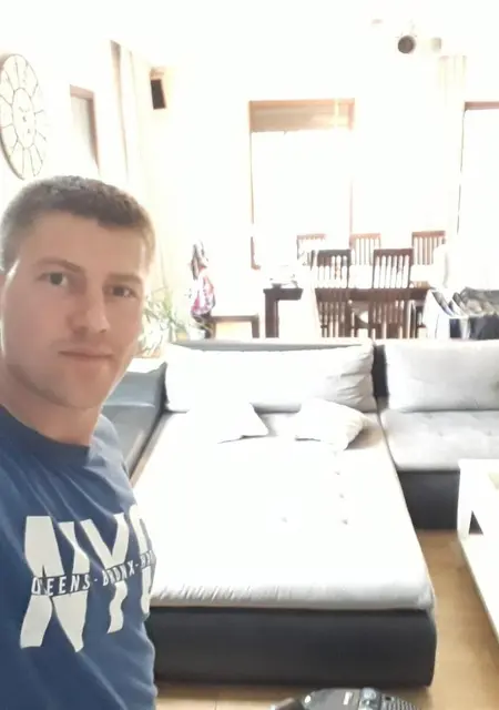 Я Даниил, 38, из Всхова, ищу знакомства без обязательств