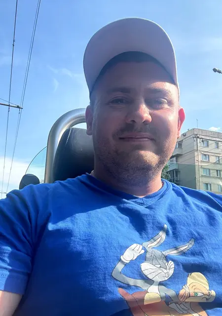 Я Владислав, 34 років, знайомлюсь без зобов'язань у Кам'янському