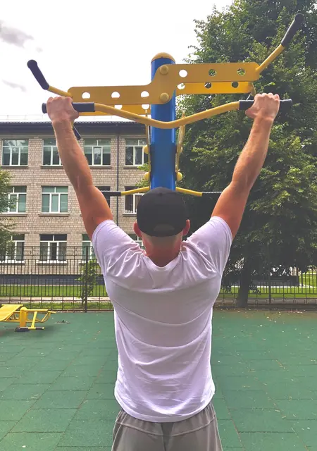 Я Руслан, 26 років з Шепетівка, шукаю знайомство для дружби