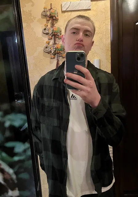 Богдан из Минска, ищу на сайте знакомства на одну ночь