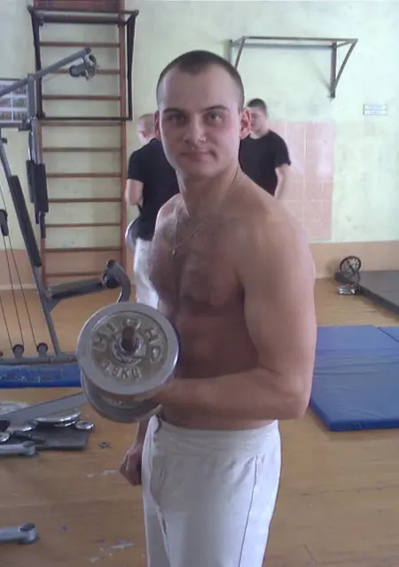 Я Иван, 37, знакомлюсь без обязательств в Никольском