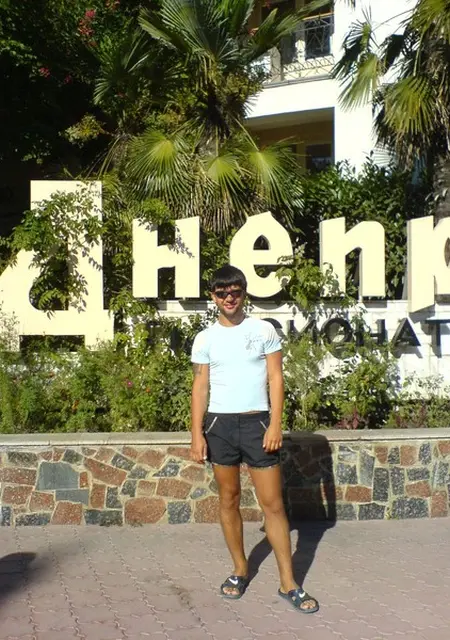 Dendy из Харькова, мне 42, познакомлюсь на одну ночь