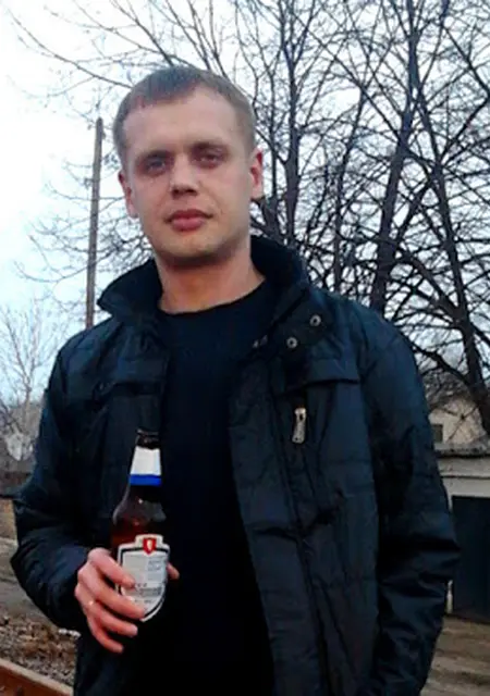 Александр из Стаханова, ищу на сайте знакомства на одну ночь