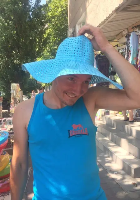 Віктор из Петрова, мне 39, познакомлюсь для общения