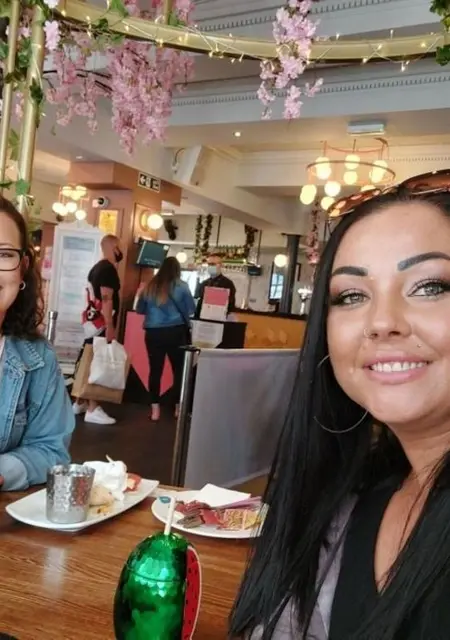 Stella from London, 34 years old, ready to meet