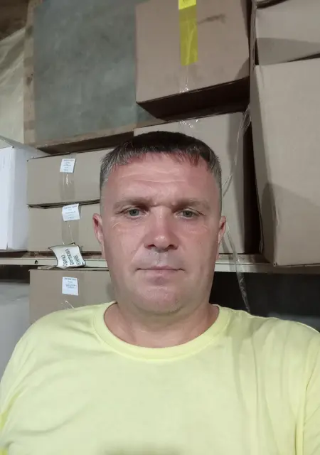 Я Сергей, 42, из Новопскова, ищу знакомство для постоянных отношений