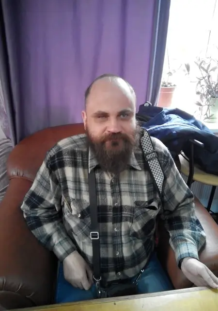 Макс из Полтавы, мне 49, познакомлюсь без обязательств