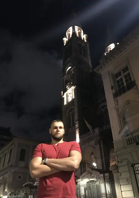 Я Дима, 35, из Хмельницкого, ищу знакомства без обязательств