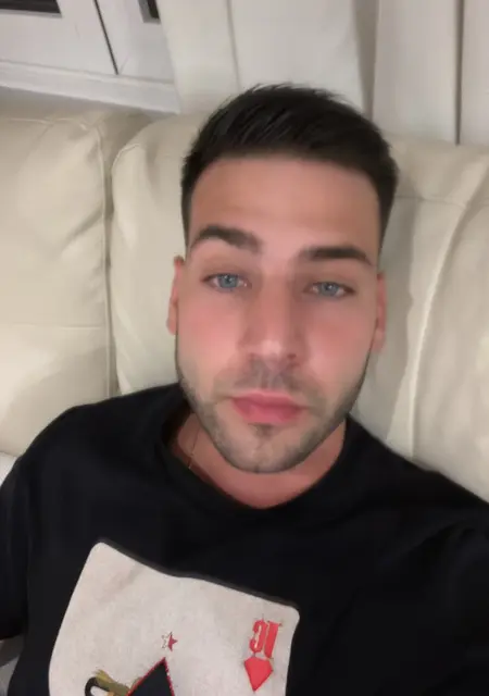 Я Ferran, 28, знакомлюсь на одну ночь в Валенсии