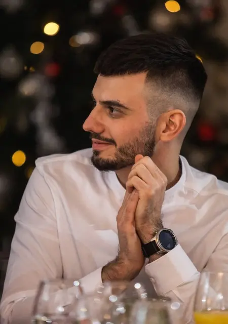 Я Денис, 29, знакомлюсь для приятного времяпровождения в Амстердаме