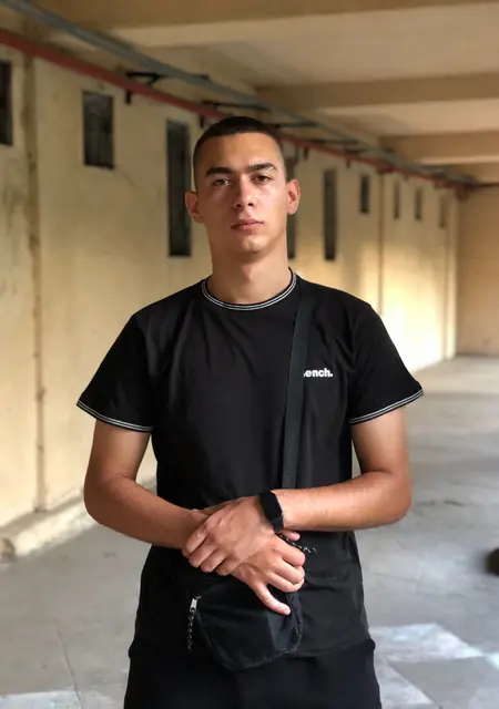 Александр з Запоріжжя, мені 21 років, познайомлюсь без зобов'язань