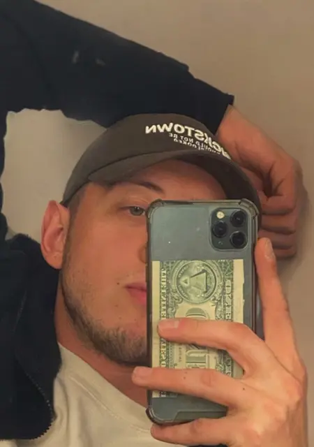 Я Artem, 27, знакомлюсь для общения в Одессе