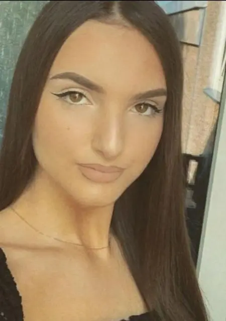 Dilara из Берлина, мне 21, познакомлюсь