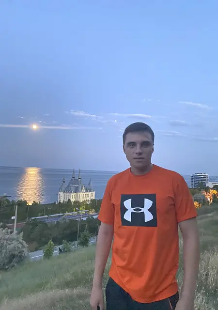 Алексей из Краматорска, ищу на сайте знакомства на одну ночь